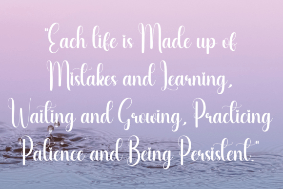 Blueberry Font - Preview 3
