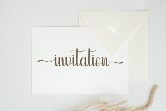 Graphic Font - Preview 2