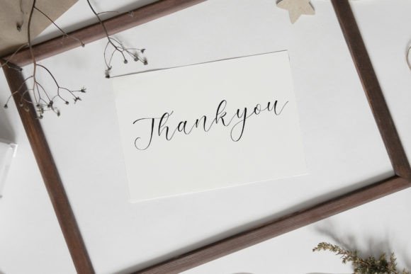 Admire Camelia Font - Preview 6