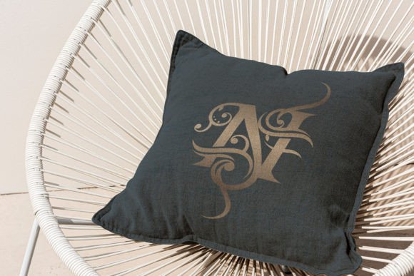 Angelia Monogram Font - Preview 4