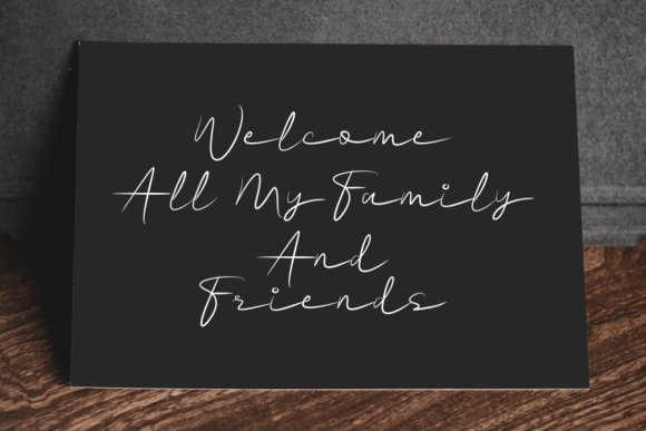 Calliyas Font - Preview 1