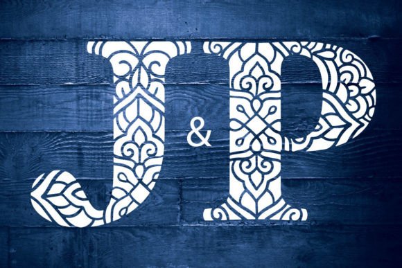 Antique Font - Preview 1