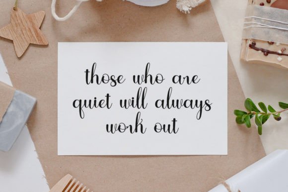 Caslove Font - Preview 3