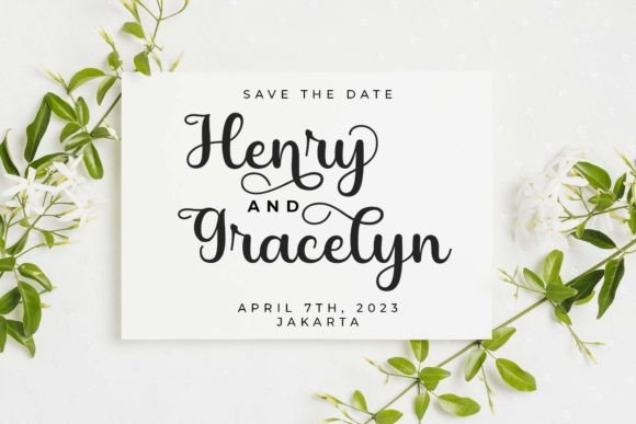 Happy Family Font - Preview 2
