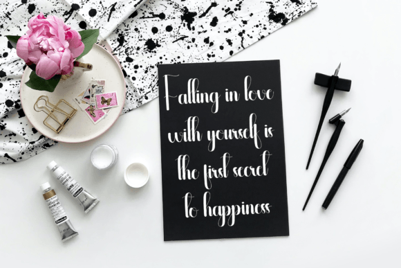 Enlightened Font - Preview 3