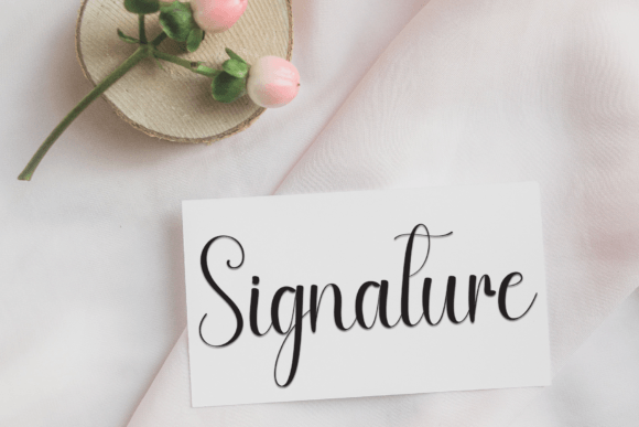 Hello Summer Font - Preview 4