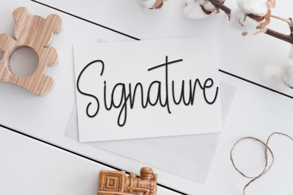 Beauty Female Font - Preview 3