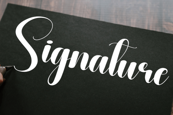 Pitchblack Font PNG with transparent background - Preview 4