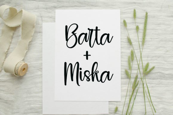 Oligarch Font PNG with transparent background - Preview 3