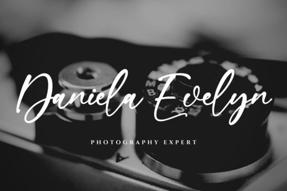 Quella Amber Font PNG with transparent background - Preview 4