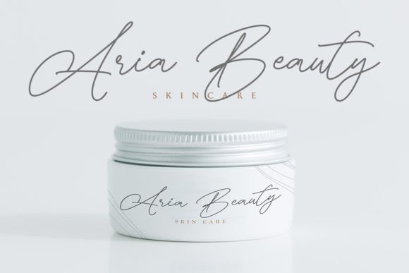 Delicate Butterfly Font - Preview 3