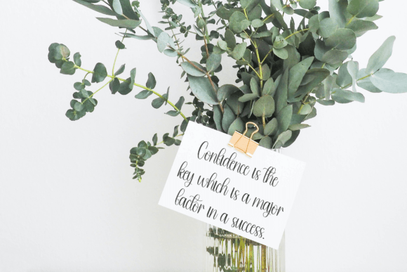 Blooming Font - Preview 3