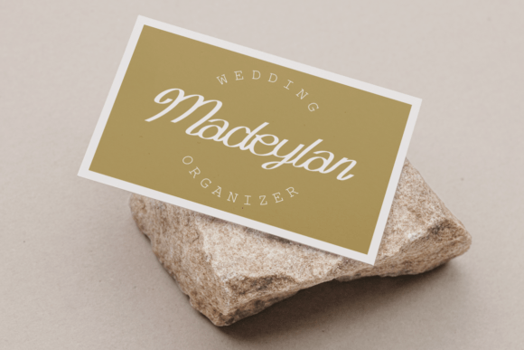 Madeylan Font PNG with transparent background - Preview 2