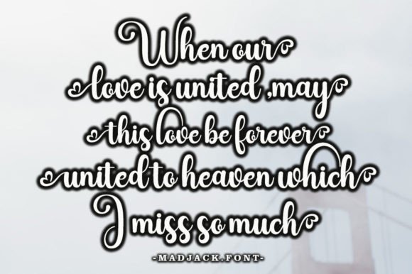 Carley Butterfly Font - Preview 2