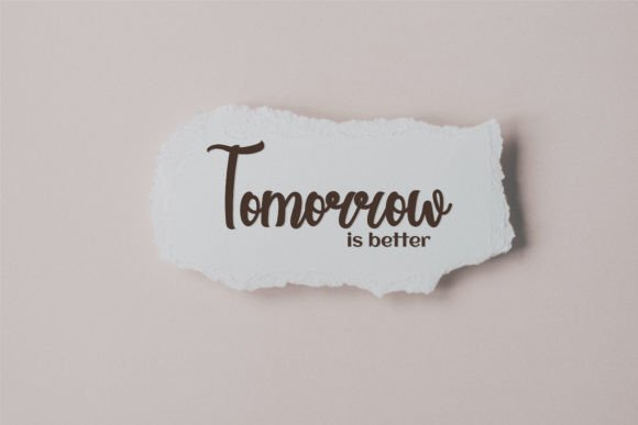 Essence Font - Preview 4