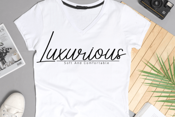 Antique Font - Preview 3