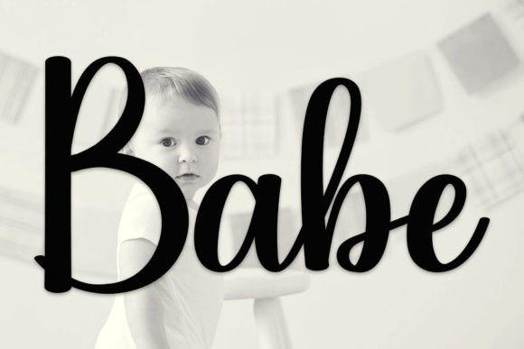 Chubby Font - Preview 1