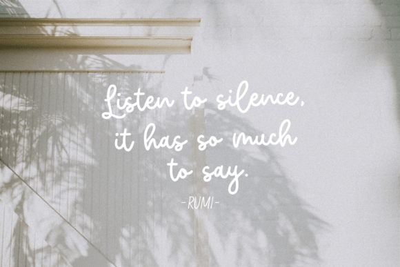 Ruseline Font font preview - 1