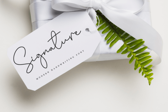 Graduation Font - Preview 3