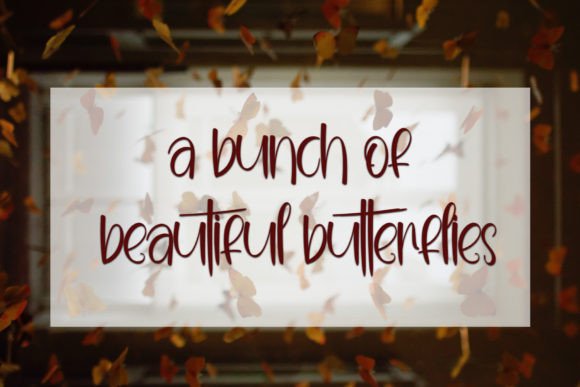 Butterfly Font - Preview 1