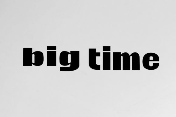 Butterfly Font - Preview 2