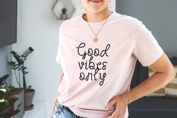 Kissing Rainbow Font font preview - 5
