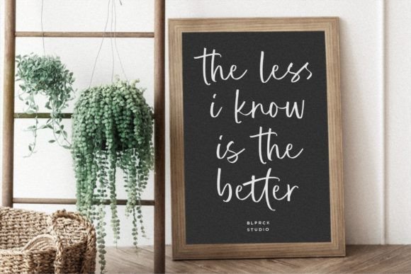 Realistic Feather Font PNG with transparent background - Preview 1