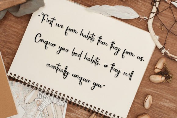 Breast Font - Preview 5