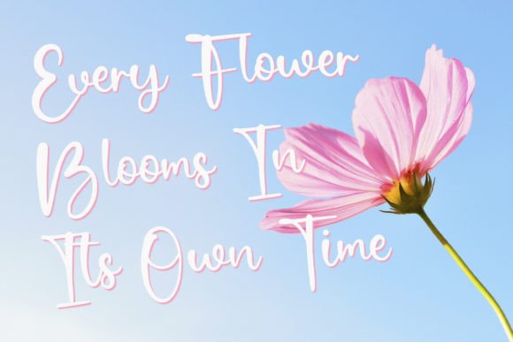 Dreamer Feelings Font - Preview 1