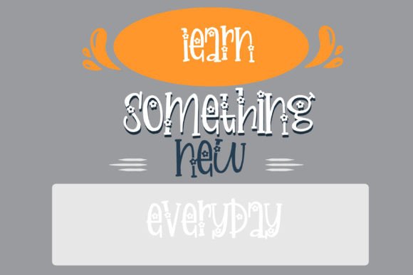 Flower Tops Font - Preview 5