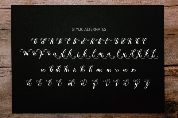 Beautiful Skyline Font - Preview 5