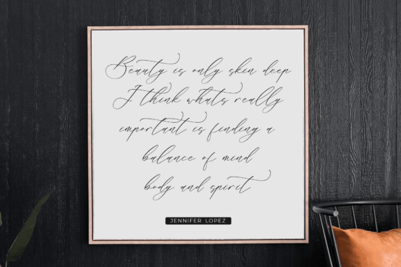 Liontinela Realise Font PNG with transparent background - Preview 4