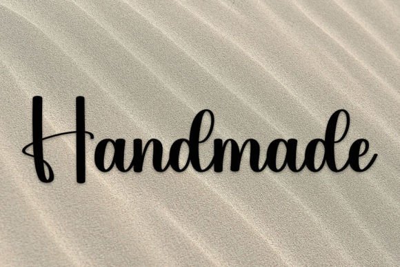 Brisely Font - Preview 3