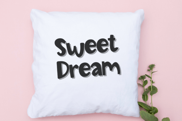 Cute Birdie Font - Preview 6