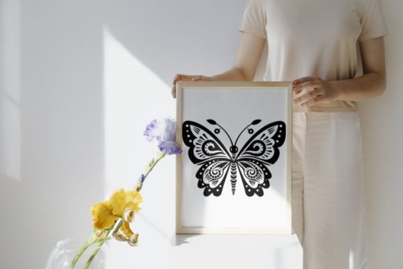 Celestial Butterfly Font - Preview 3