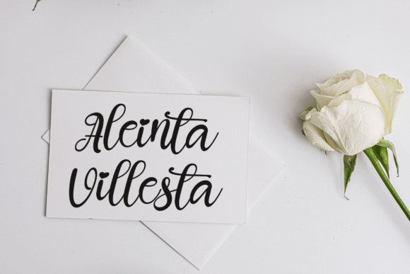 Heart Font - Preview 4