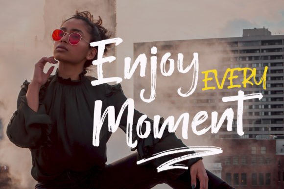 Elostyle Font - Preview 1