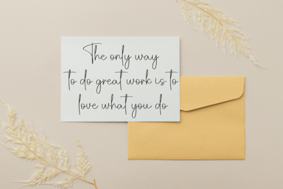 Graduation Font - Preview 3