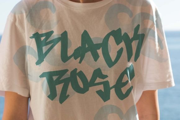Dark Graffiti Font - Preview 1
