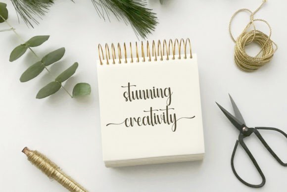 Liontine Font PNG with transparent background - Preview 2