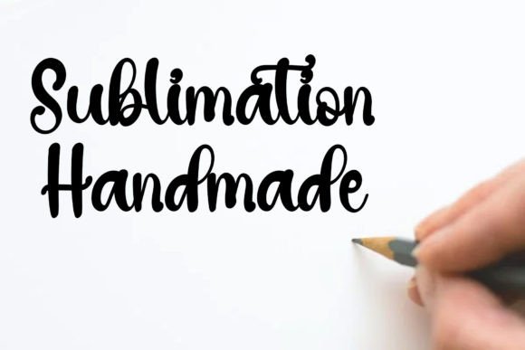 Amazing Signature Font - Preview 2