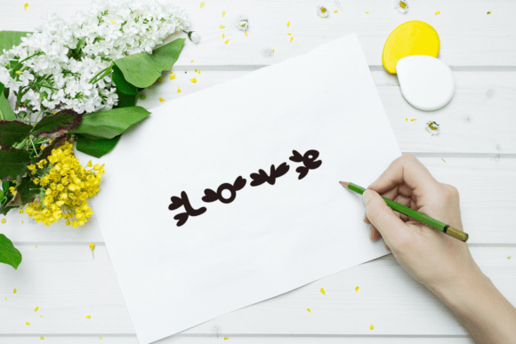 Bee Font - Preview 4