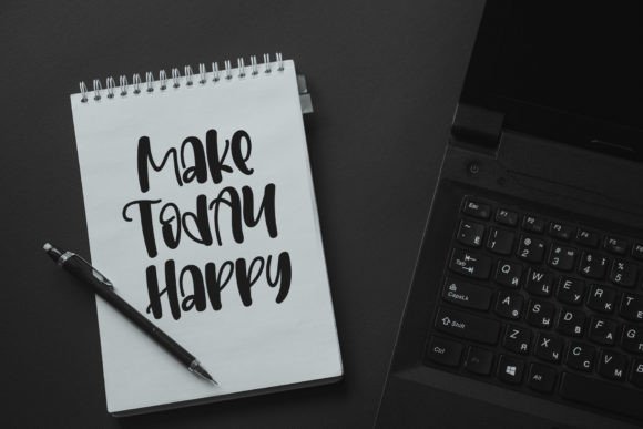 Ghosting Font - Preview 2