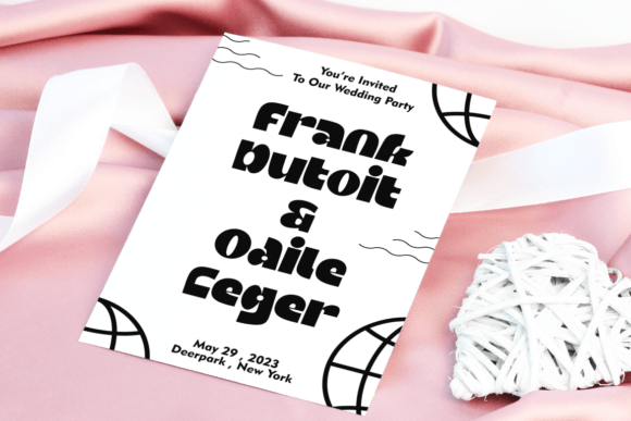 Enjoying Typeface Font - Preview 3