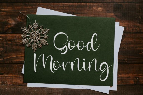 Caroling Font - Preview 5