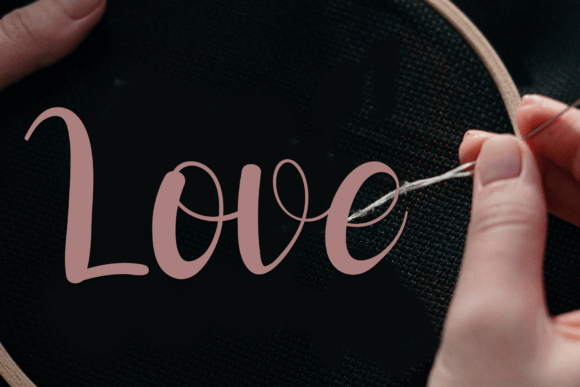 Embroidery Font - Preview 1