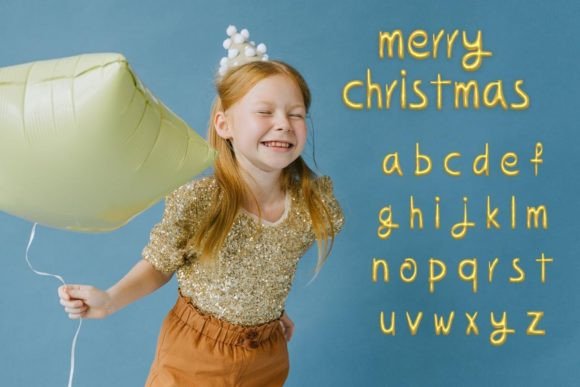 Golden Balloon Font - Preview 2