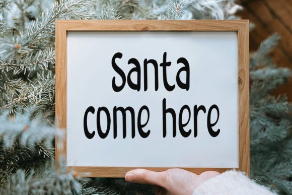 Black Santa Font - Preview 2