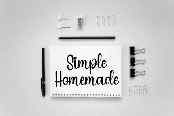 Applique Font - Preview 1
