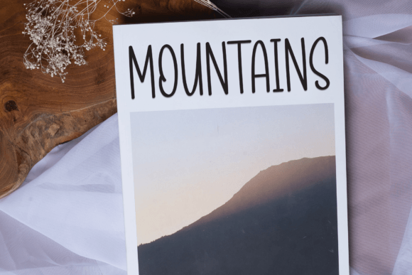 Beautiful Lake Font - Preview 4